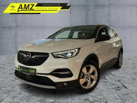 Used OPEL GRANDLAND Hybrid 2021 Ad 