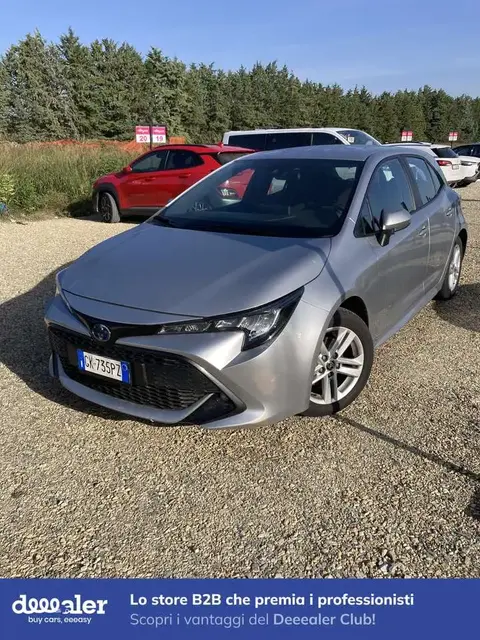 Used TOYOTA COROLLA Hybrid 2022 Ad 