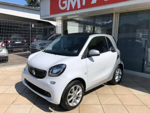 Annonce SMART FORTWO Essence 2016 d'occasion 