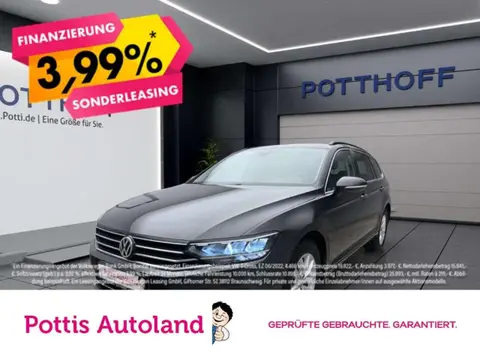 Used VOLKSWAGEN PASSAT Petrol 2019 Ad 