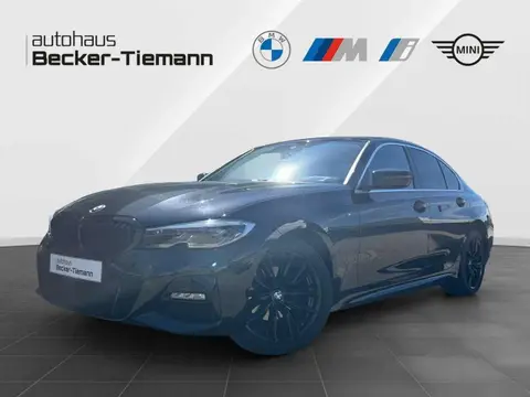 Used BMW SERIE 3 Petrol 2019 Ad 