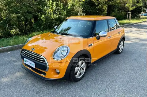 Used MINI ONE Petrol 2015 Ad 