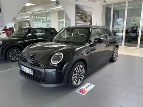 Used MINI COOPER Petrol 2024 Ad 