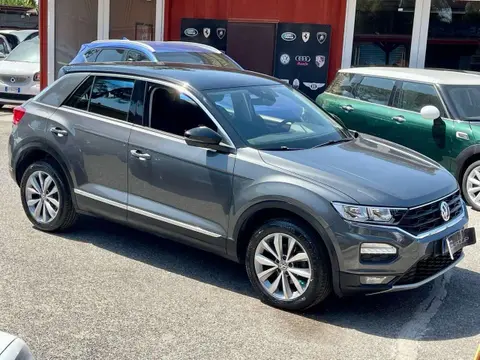 Used VOLKSWAGEN T-ROC Diesel 2019 Ad 