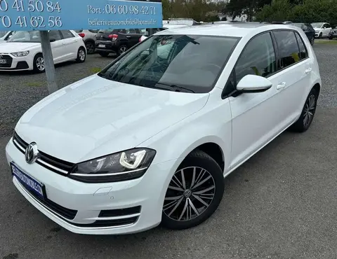 Used VOLKSWAGEN GOLF Petrol 2017 Ad 