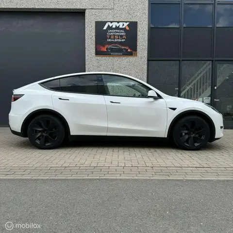 Used TESLA MODEL Y Electric 2023 Ad 