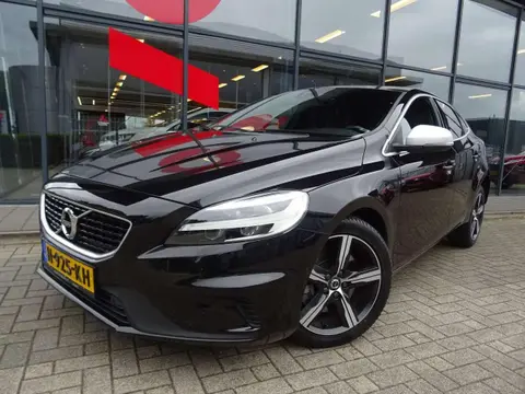 Annonce VOLVO V40 Essence 2020 d'occasion 