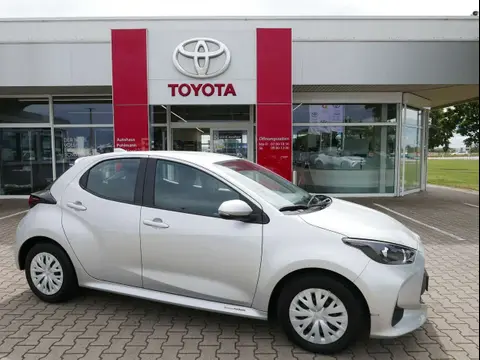 Annonce TOYOTA YARIS Essence 2021 d'occasion Allemagne