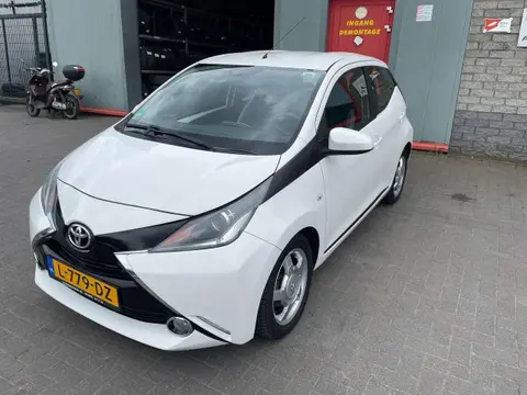 Used TOYOTA AYGO Petrol 2015 Ad 