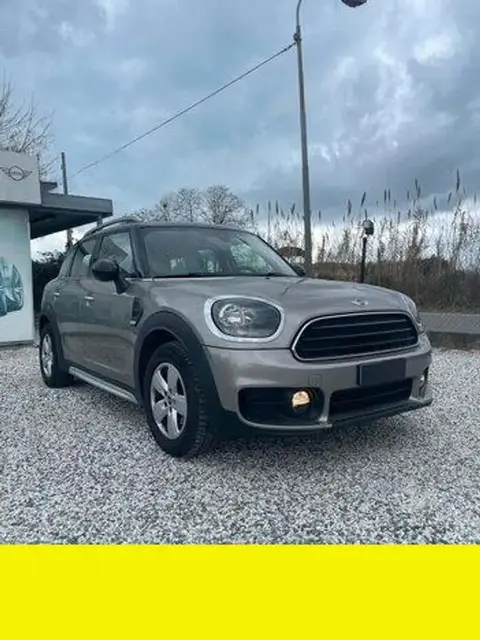 Used MINI COOPER Diesel 2018 Ad 