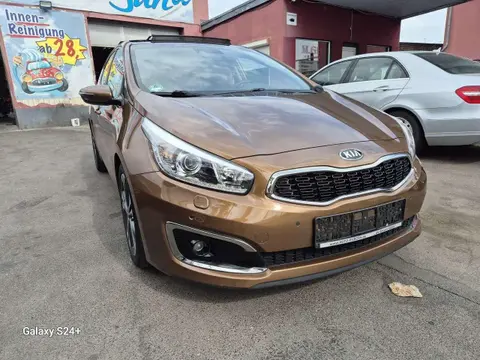 Used KIA CEED Petrol 2016 Ad 