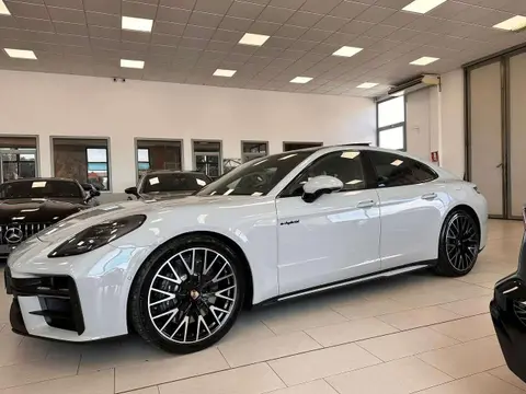 Used PORSCHE PANAMERA Hybrid 2024 Ad 