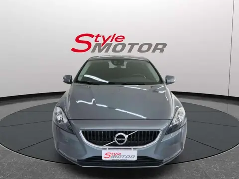 Annonce VOLVO V40 Diesel 2018 d'occasion 