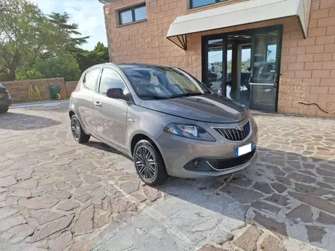 Used LANCIA YPSILON Hybrid 2021 Ad 