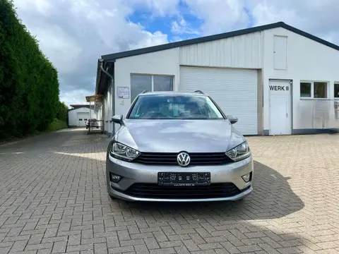 Used VOLKSWAGEN GOLF Petrol 2015 Ad 