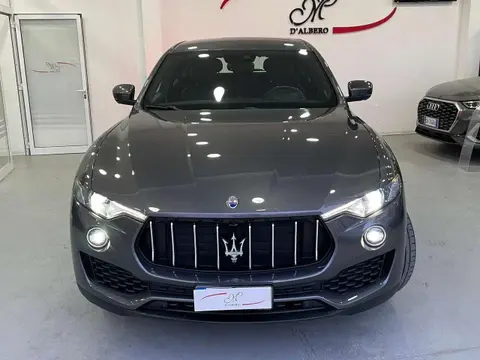 Annonce MASERATI LEVANTE Diesel 2019 d'occasion 