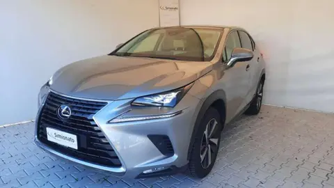 Annonce LEXUS NX Hybride 2019 d'occasion 