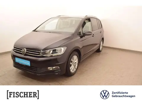 Used VOLKSWAGEN TOURAN Diesel 2016 Ad 