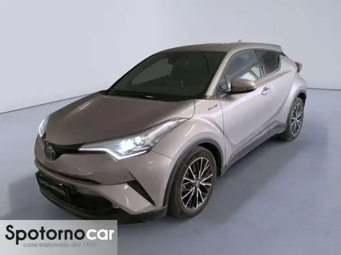 Used TOYOTA C-HR Hybrid 2017 Ad 