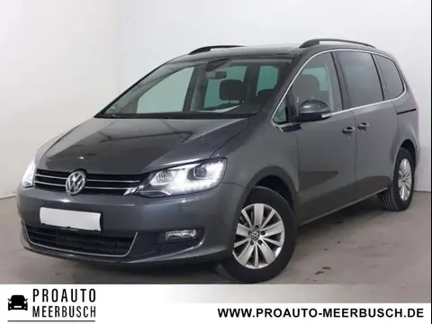 Used VOLKSWAGEN SHARAN Petrol 2022 Ad 