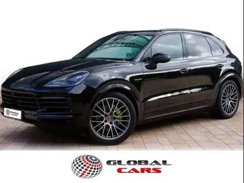 Used PORSCHE CAYENNE Hybrid 2023 Ad 