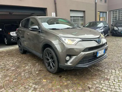 Annonce TOYOTA RAV4 Hybride 2018 d'occasion 