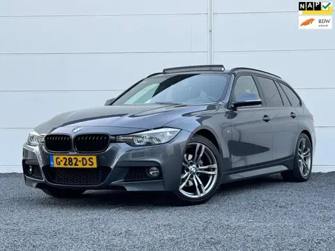 Used BMW SERIE 3 Petrol 2019 Ad 