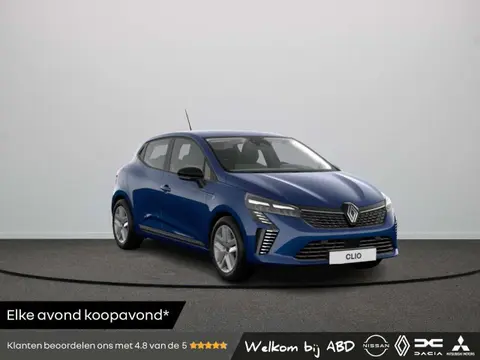 Used RENAULT CLIO Hybrid 2024 Ad 