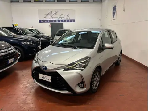 Used TOYOTA YARIS Hybrid 2017 Ad 