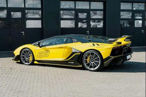 Used LAMBORGHINI AVENTADOR Petrol 2021 Ad 