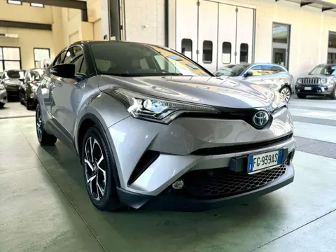 Annonce TOYOTA C-HR Hybride 2016 d'occasion 