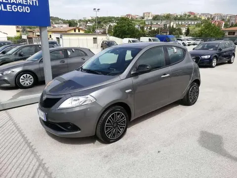 Annonce LANCIA YPSILON Essence 2019 d'occasion 