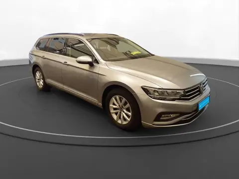 Annonce VOLKSWAGEN PASSAT Essence 2024 d'occasion 