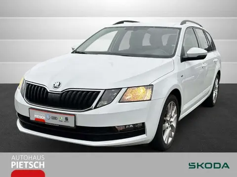 Used SKODA OCTAVIA Petrol 2018 Ad 