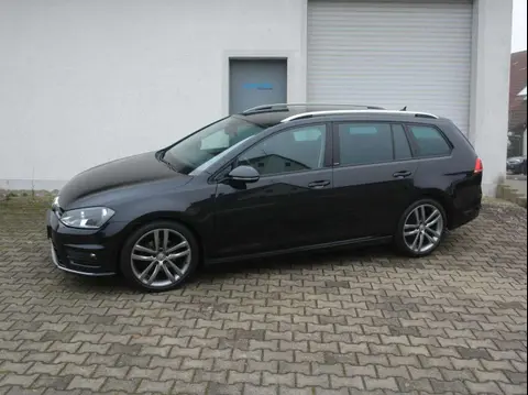 Used VOLKSWAGEN GOLF Petrol 2016 Ad 