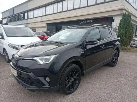 Used TOYOTA RAV4 Hybrid 2018 Ad 