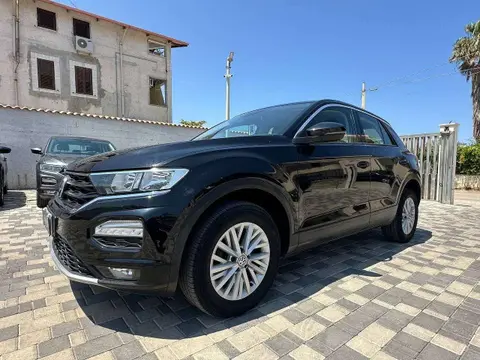 Used VOLKSWAGEN T-ROC Diesel 2019 Ad 