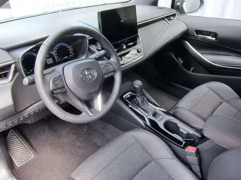 Used TOYOTA COROLLA Hybrid 2024 Ad 