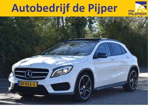 Annonce MERCEDES-BENZ CLASSE GLA Essence 2015 d'occasion 