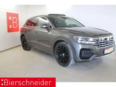 Used VOLKSWAGEN TOUAREG Diesel 2019 Ad 