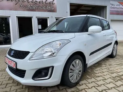 Used SUZUKI SWIFT Petrol 2015 Ad 