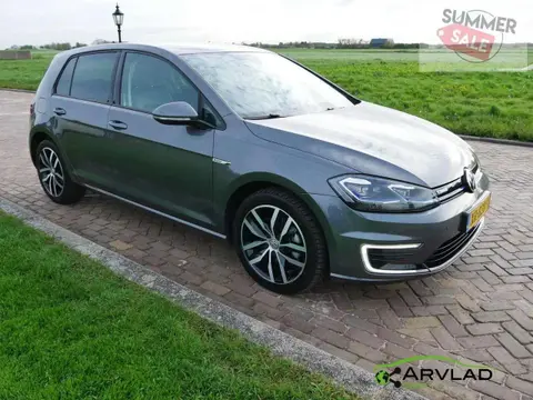 Used VOLKSWAGEN GOLF Electric 2019 Ad 