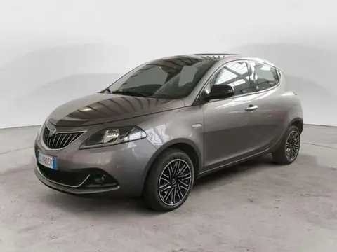 Used LANCIA YPSILON Hybrid 2021 Ad 