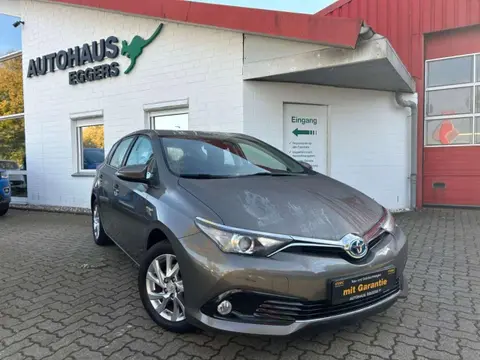 Used TOYOTA AURIS Hybrid 2016 Ad 