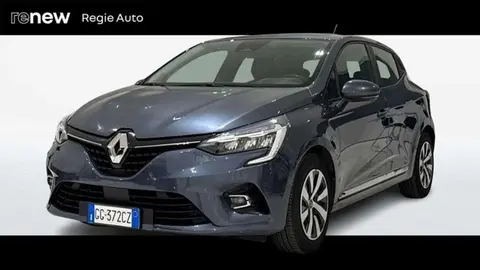 Used RENAULT CLIO Hybrid 2021 Ad 