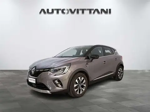 Used RENAULT CAPTUR Hybrid 2020 Ad 