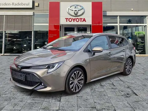 Used TOYOTA COROLLA Petrol 2021 Ad 