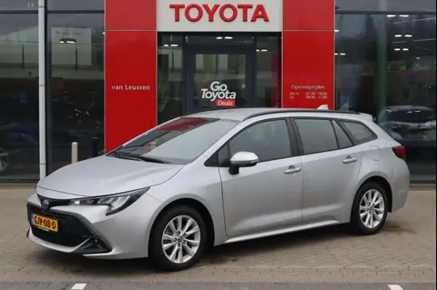 Used TOYOTA COROLLA Hybrid 2023 Ad 