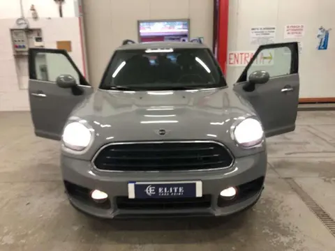 Used MINI ONE Petrol 2018 Ad 