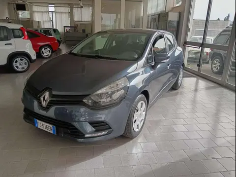 Used RENAULT CLIO Petrol 2017 Ad 